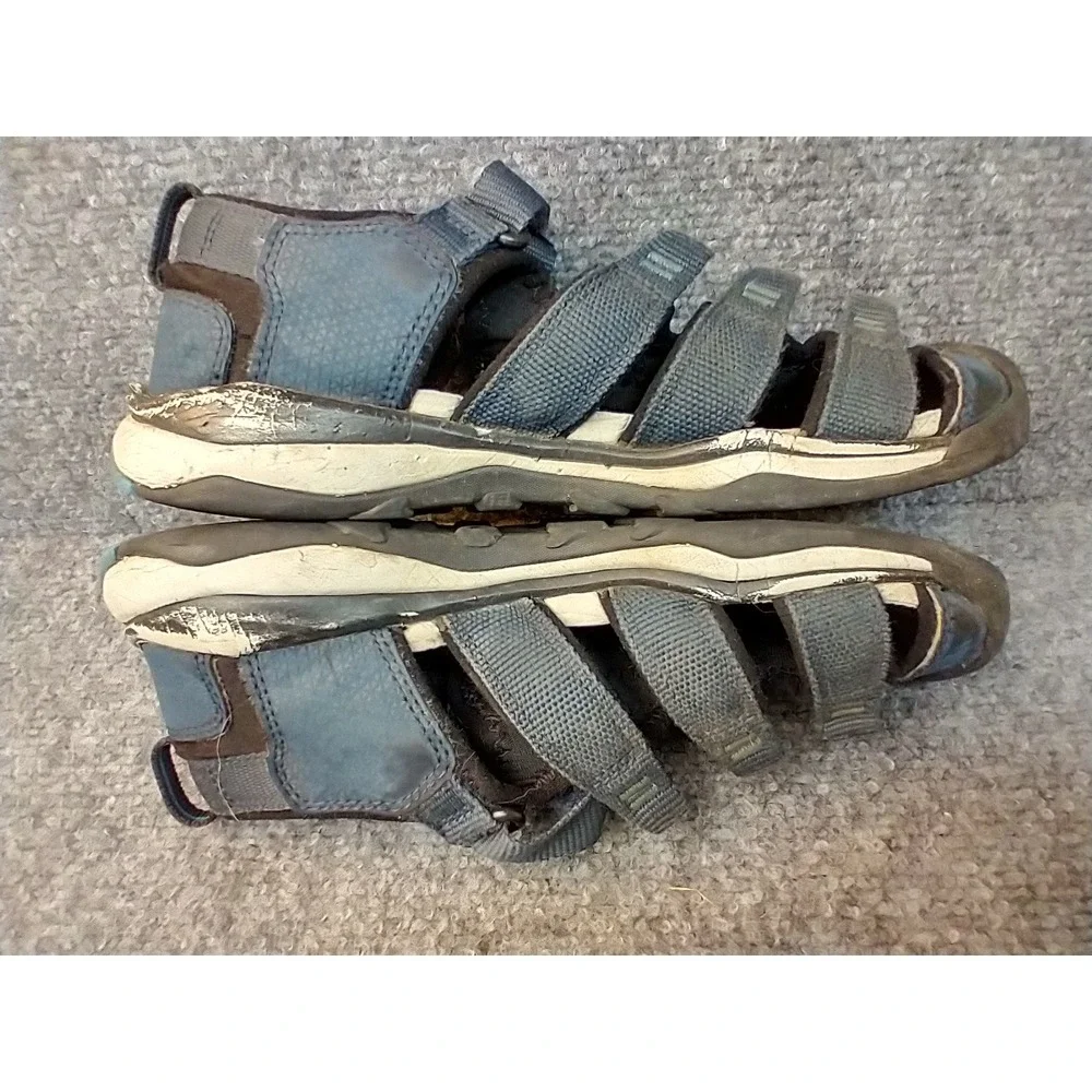 Keen Kids Seacamp II CNX Blue Black‎  Outdoor Sandals Size 3 US NO LACES